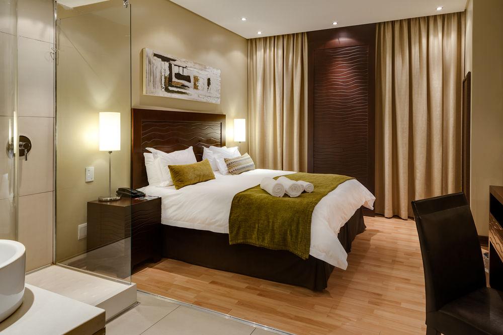 Protea Hotel By Marriott Transit O.R. Tambo Airport Κέμπτον Παρκ Εξωτερικό φωτογραφία
