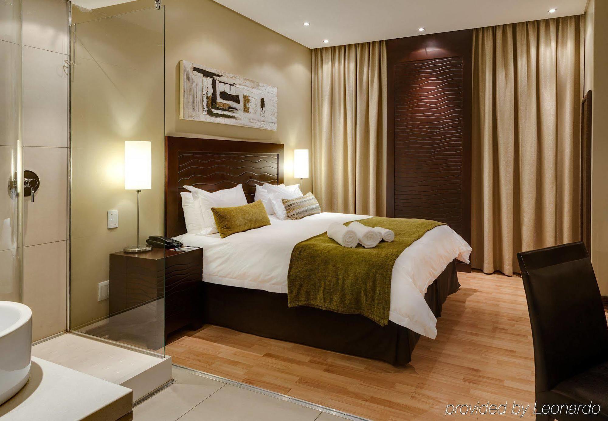 Protea Hotel By Marriott Transit O.R. Tambo Airport Κέμπτον Παρκ Εξωτερικό φωτογραφία