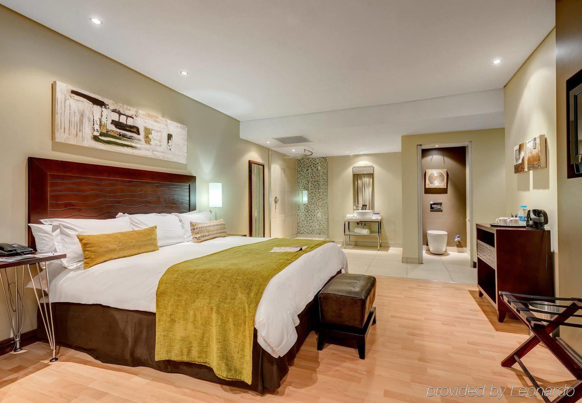 Protea Hotel By Marriott Transit O.R. Tambo Airport Κέμπτον Παρκ Εξωτερικό φωτογραφία