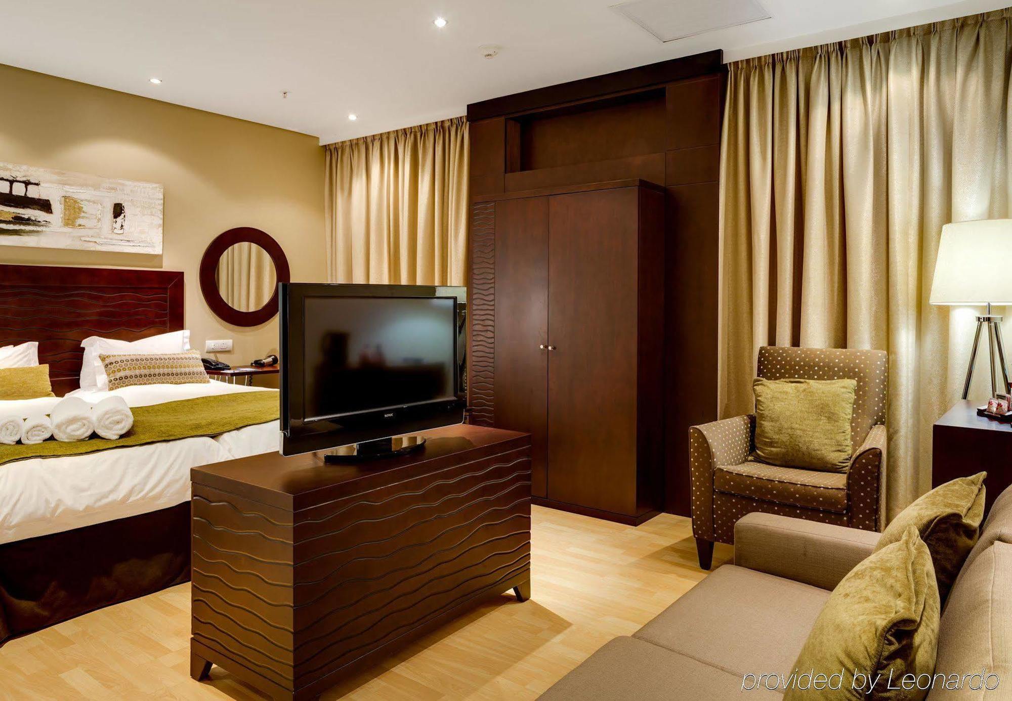 Protea Hotel By Marriott Transit O.R. Tambo Airport Κέμπτον Παρκ Εξωτερικό φωτογραφία