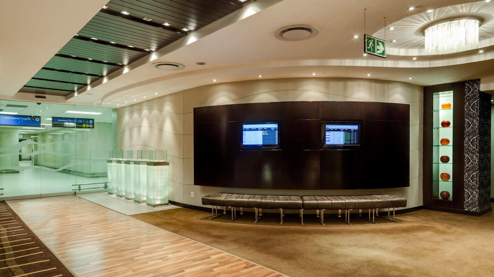 Protea Hotel By Marriott Transit O.R. Tambo Airport Κέμπτον Παρκ Εξωτερικό φωτογραφία