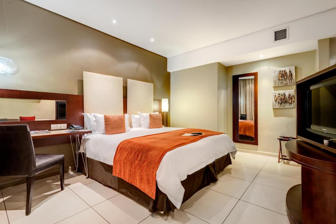 Protea Hotel By Marriott Transit O.R. Tambo Airport Κέμπτον Παρκ Εξωτερικό φωτογραφία